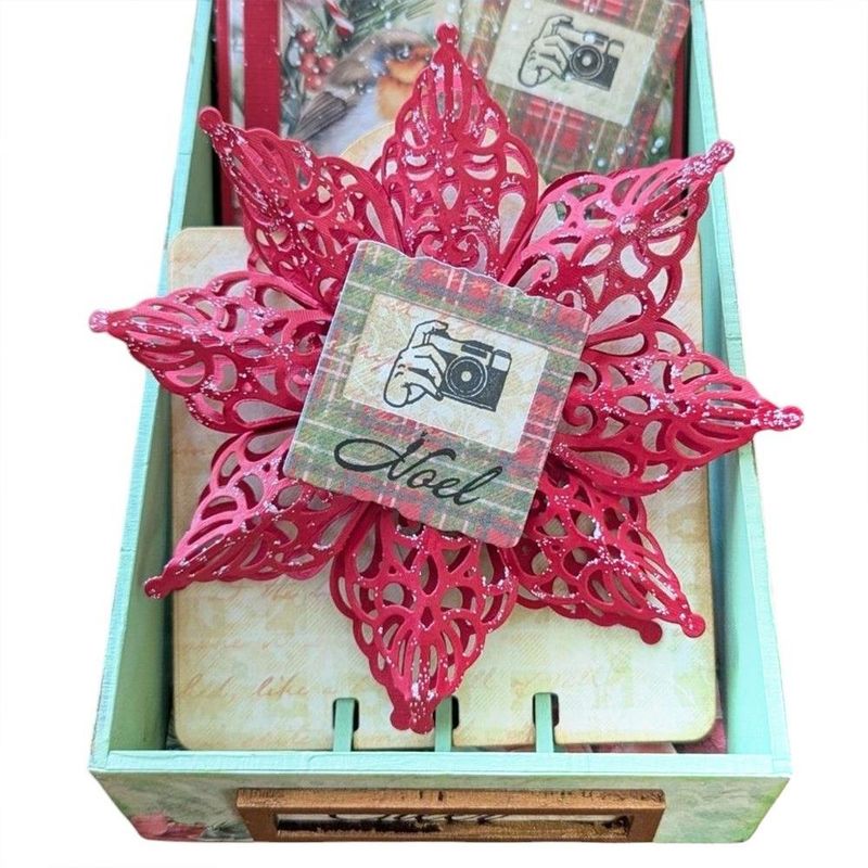 Elizabeth Craft - Festive Star